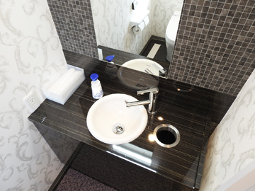 パウダールーム